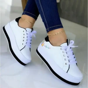 Bootsgear Women'S Fashion Round Toe Thick Sole Shallow Lace-Up Casual Sneakers